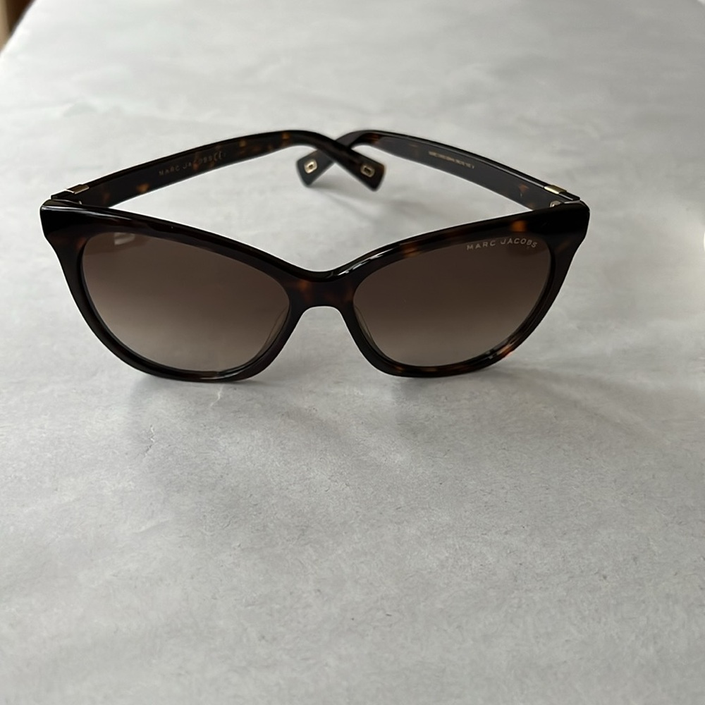Marc Jacobs Women's 336/S Cat Eye Sunglasses, 56mm, 16mm. Tortoiseshell. 145V - Picture 2 of 5